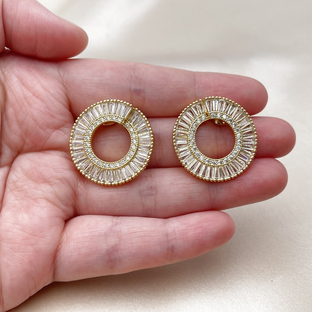 Oro Laminado Stud Earring, Gold Filled Style Baguette Design, with White Cubic Zirconia, Polished, Golden Finish