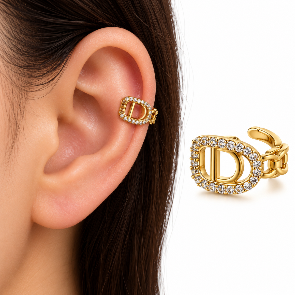 Ear Cuff Dorado con Diseño D
