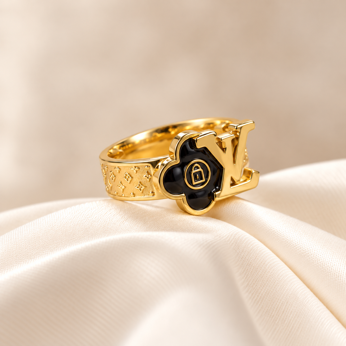 Anillo Flor LV