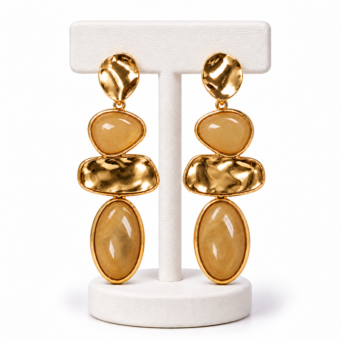 Aretes Piedras y Metal Beige
