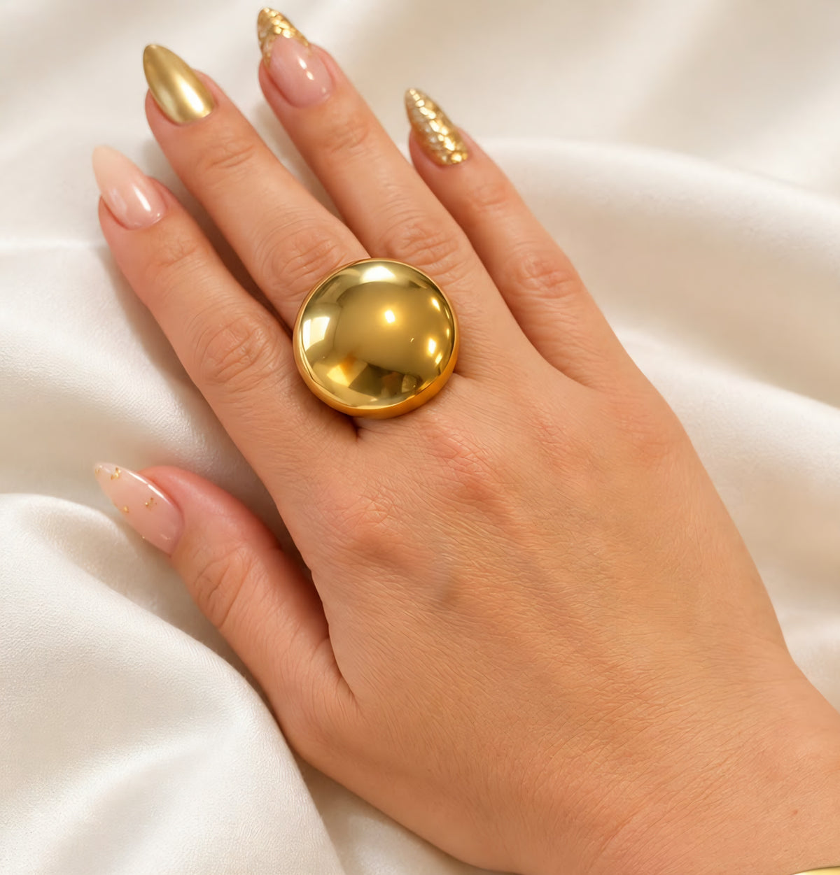 Anillo Esfera Glam Gold