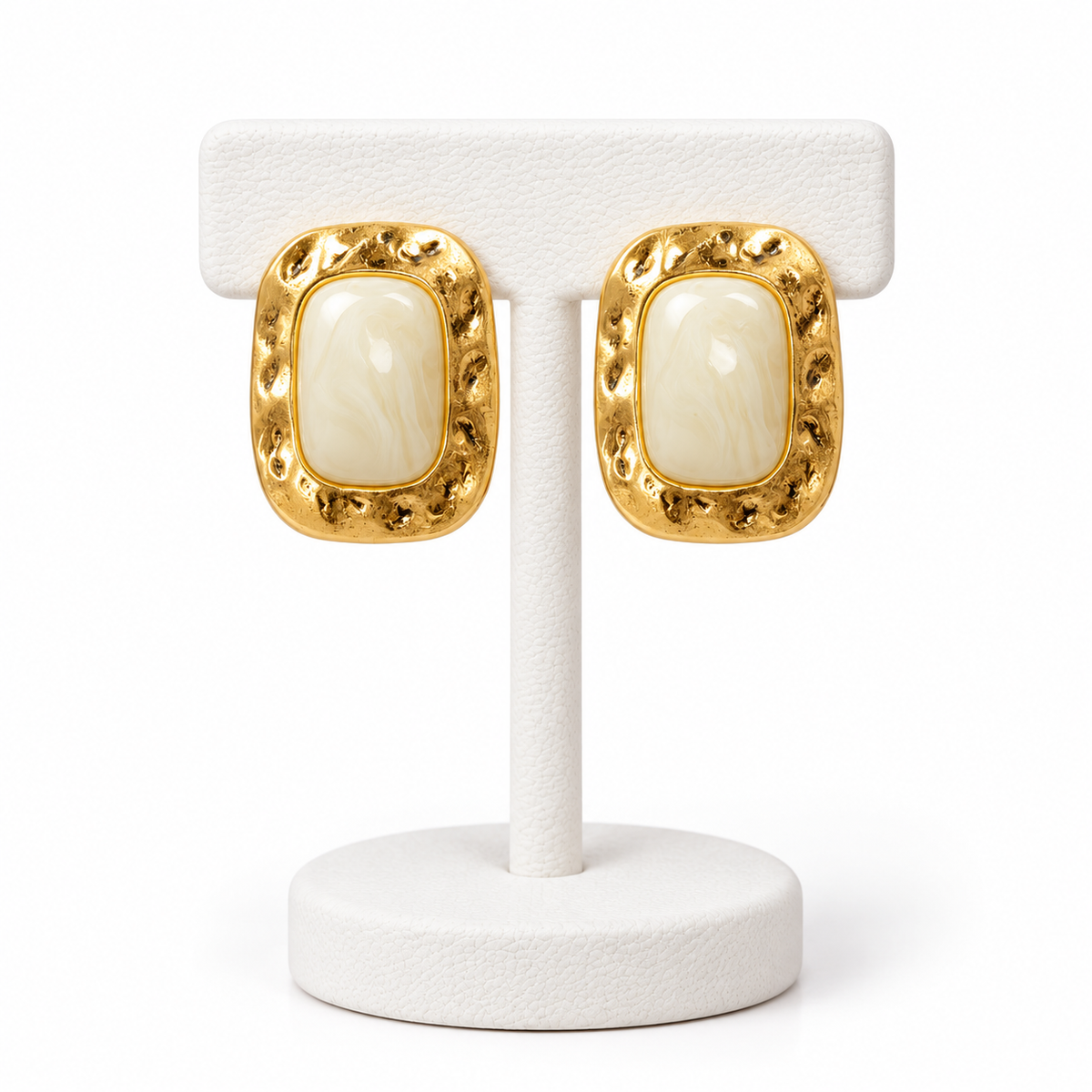 Aretes Piedra Cuadrada Crema