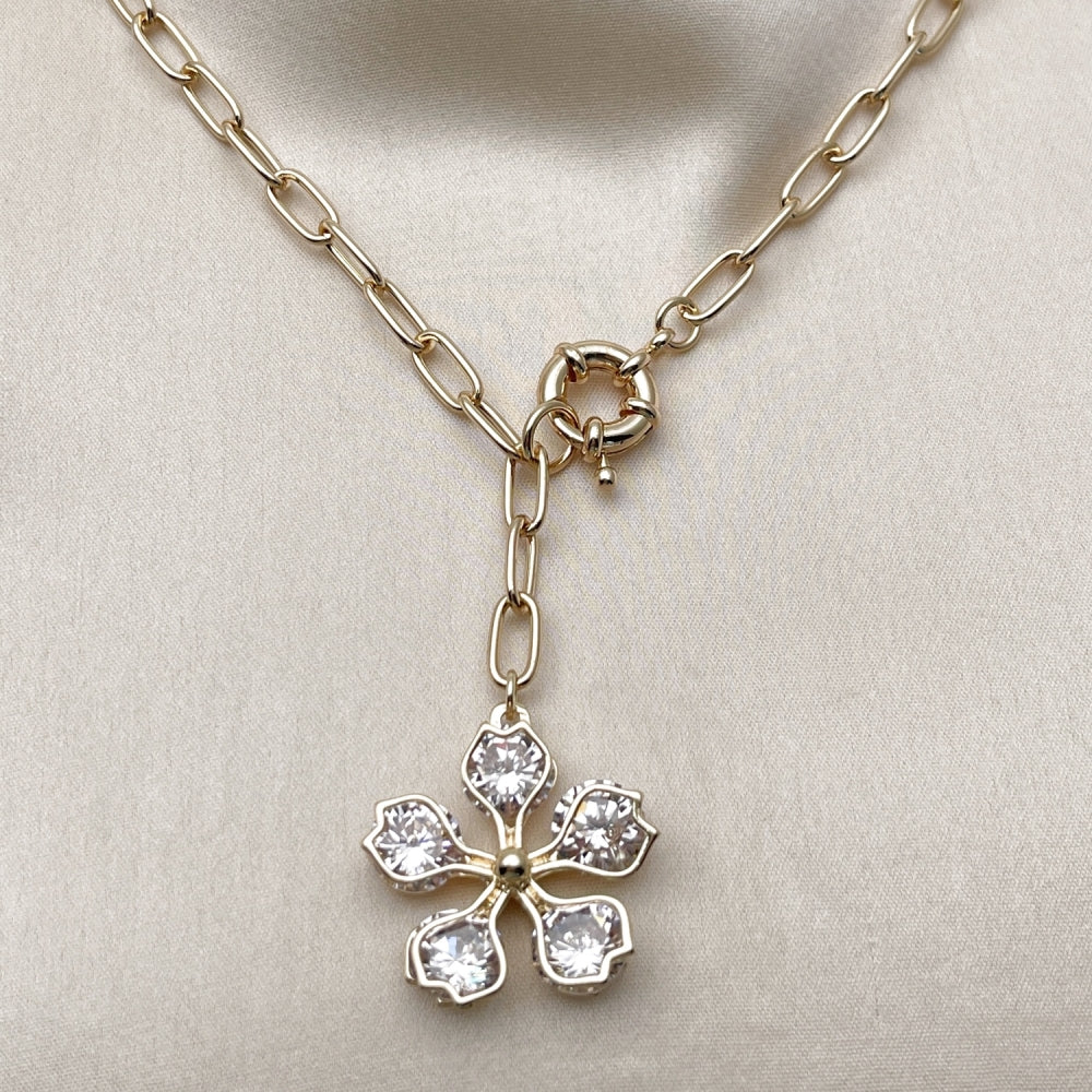 Oro Laminado Pendant Necklace, Gold Filled Style Flower and Rolo Design, with White Cubic Zirconia, Polished, Golden Finish