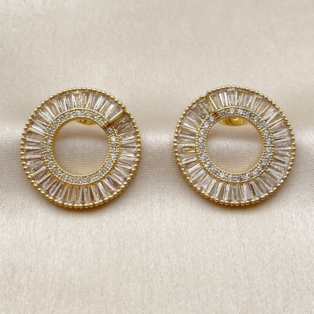 Oro Laminado Stud Earring, Gold Filled Style Baguette Design, with White Cubic Zirconia, Polished, Golden Finish