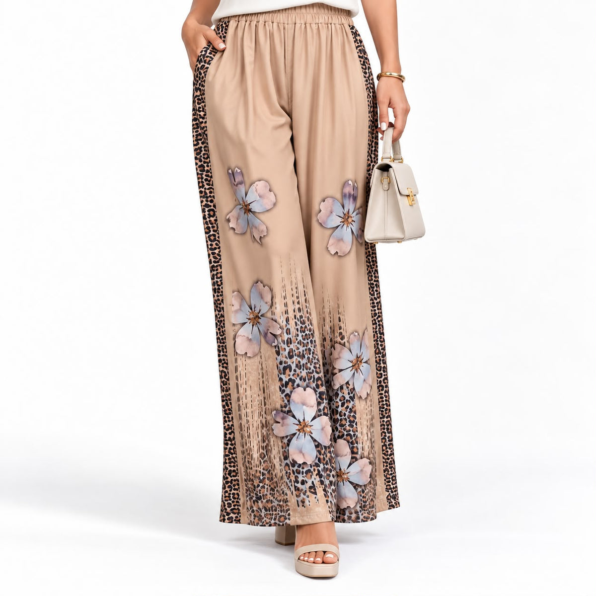 Pantalón Taupe Floral con Detalles Animal Print