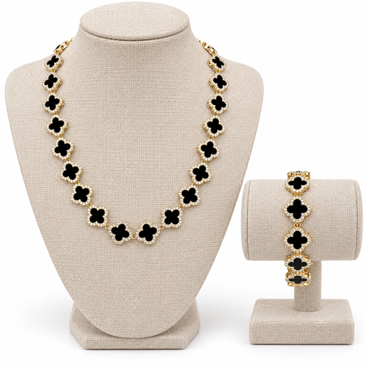 Set de Collar y Pulsera Clover Negro